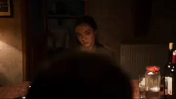 Zasłona do filmu "Wśród wyschniętych traw" #1209384