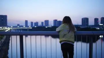 Zasłona do filmu "朝が来る" #439490