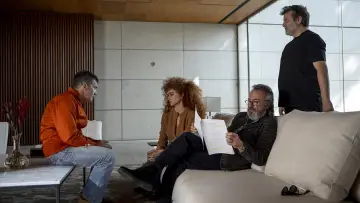 Zasłona do filmu "Boscy" #262215