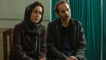 Zasłona do filmu "Maghze Ostokhan" #742805