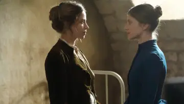 Zasłona do filmu "Bal szalonych kobiet" #407120