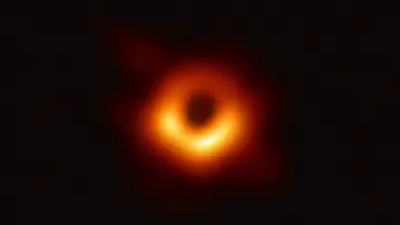 Zasłona do filmu "Black Holes: The Edge of All We Know" #1860998