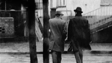Zasłona do filmu "Zwyczajny kraj" #971692