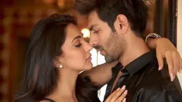 Zasłona do filmu "भूल भुलैया 2" #898882