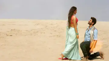 Zasłona do filmu "भूल भुलैया 2" #898883