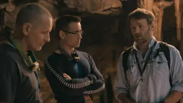 Zasłona do filmu "Trzynaście Żyć" #431656