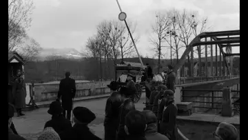 Zasłona do filmu "La Ligne de démarcation" #972901