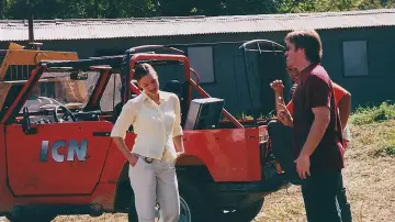 Zasłona do filmu "FRUWAJĄCY WIRUS" #494879