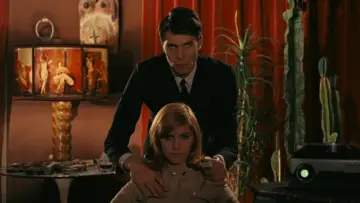Zasłona do filmu "La Prisonnière" #500742