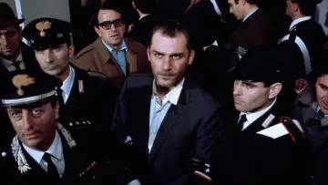 Zasłona do filmu "Banditi a Milano" #1179761