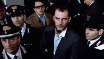 Zasłona do filmu "Banditi a Milano" #1179767