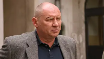 Zasłona do filmu "Pitbull" #460605