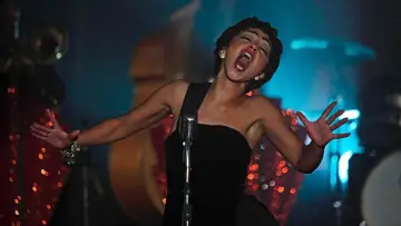 Zasłona do filmu "Shirley" #691624