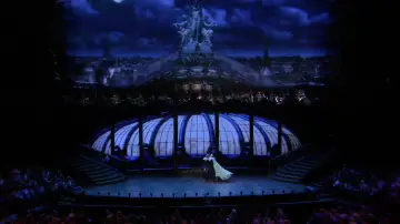 Zasłona do filmu "Upiór w operze w Royal Albert Hall" #1007917