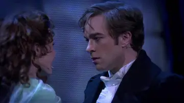 Zasłona do filmu "Upiór w operze w Royal Albert Hall" #1007918