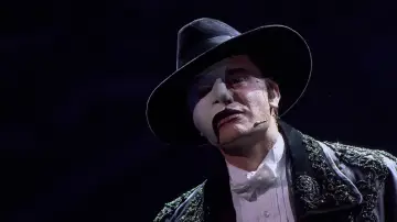 Zasłona do filmu "Upiór w operze w Royal Albert Hall" #1007926