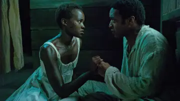 Zasłona do filmu "Zniewolony" #181322