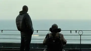 Zasłona do filmu "Nietykalni" #911013