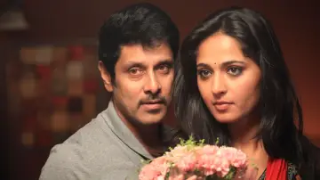 Zasłona do filmu "தாண்டவம்" #1148551
