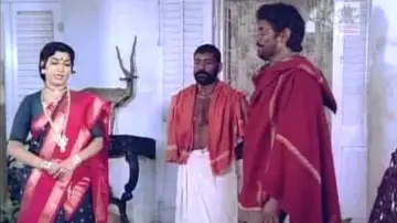 Zasłona do filmu "செந்தூரப்பூவே" #1147923