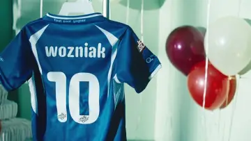 Zasłona do filmu "Starbuck" #254318