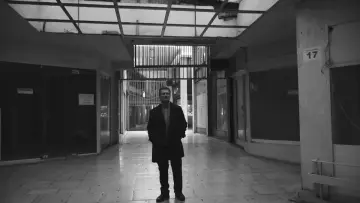 Zasłona do filmu "Λαβύρινθος" #547042