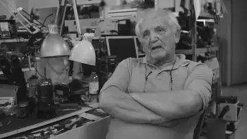 Zasłona do filmu "Λαβύρινθος" #547049