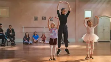 Zasłona do filmu "Poczujcie rytm" #205410