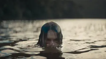 Zasłona do filmu "Martwe zło: Przebudzenie" #604321
