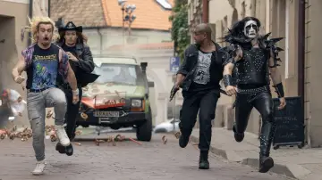 Zasłona do filmu "Hevimpi reissu" #668014