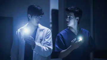 Zasłona do filmu "โกสต์แล็บ..ฉีกกฎทดลองผี" #359775