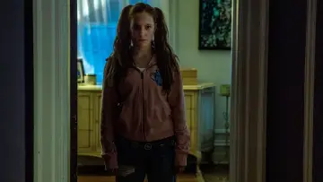 Zasłona do filmu "Babysitter Must Die" #381230