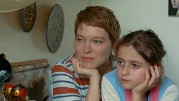 Zasłona do filmu "Piękny poranek" #341243