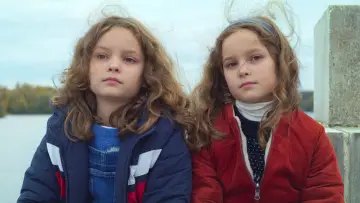 Zasłona do filmu "Mała mama" #445677