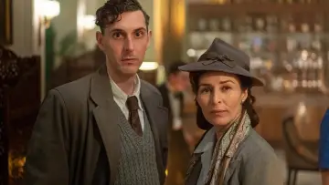 Zasłona do filmu "Agatha i morderstwa o północy" #1294763