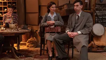 Zasłona do filmu "Agatha i morderstwa o północy" #1294772