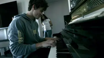 Zasłona do filmu "Shawn Mendes: In Wonder" #332496