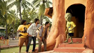 Zasłona do filmu "அயலான்" #760482