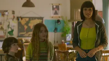 Zasłona do filmu "Z mamą czy z tatą" #337860