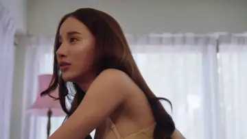 Zasłona do filmu "พร้อมรุก ยัยตุ๊กตาซ้อมรัก" #893090