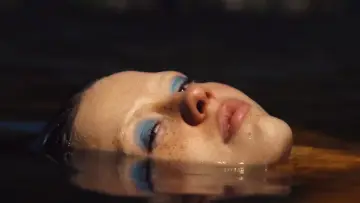 Zasłona do filmu "X" #169693