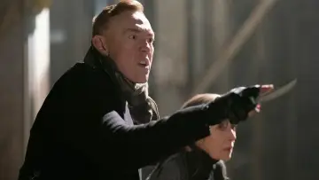 Zasłona do filmu "Niebezpieczny" #300206