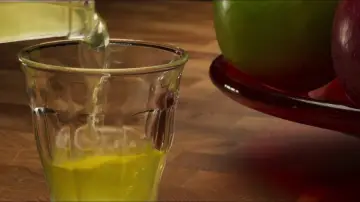 Zasłona do filmu "Matki równoległe" #505209
