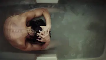 Zasłona do filmu "Huesera : Zbieraczka kości" #326361
