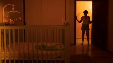 Zasłona do filmu "Huesera : Zbieraczka kości" #326362
