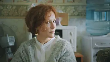 Zasłona do filmu "Каникулы" #1917176