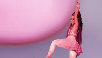 Zasłona do filmu "ariana grande: excuse me, i love you" #440202