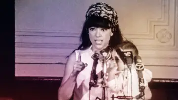 Zasłona do filmu "Rita Moreno: Just a Girl Who Decided to Go for It" #1526609