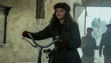 Zasłona do filmu "Cudowny chłopak. Biały ptak" #442703