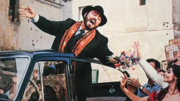 Zasłona do filmu "Pavarotti, chanteur populaire" #1807184